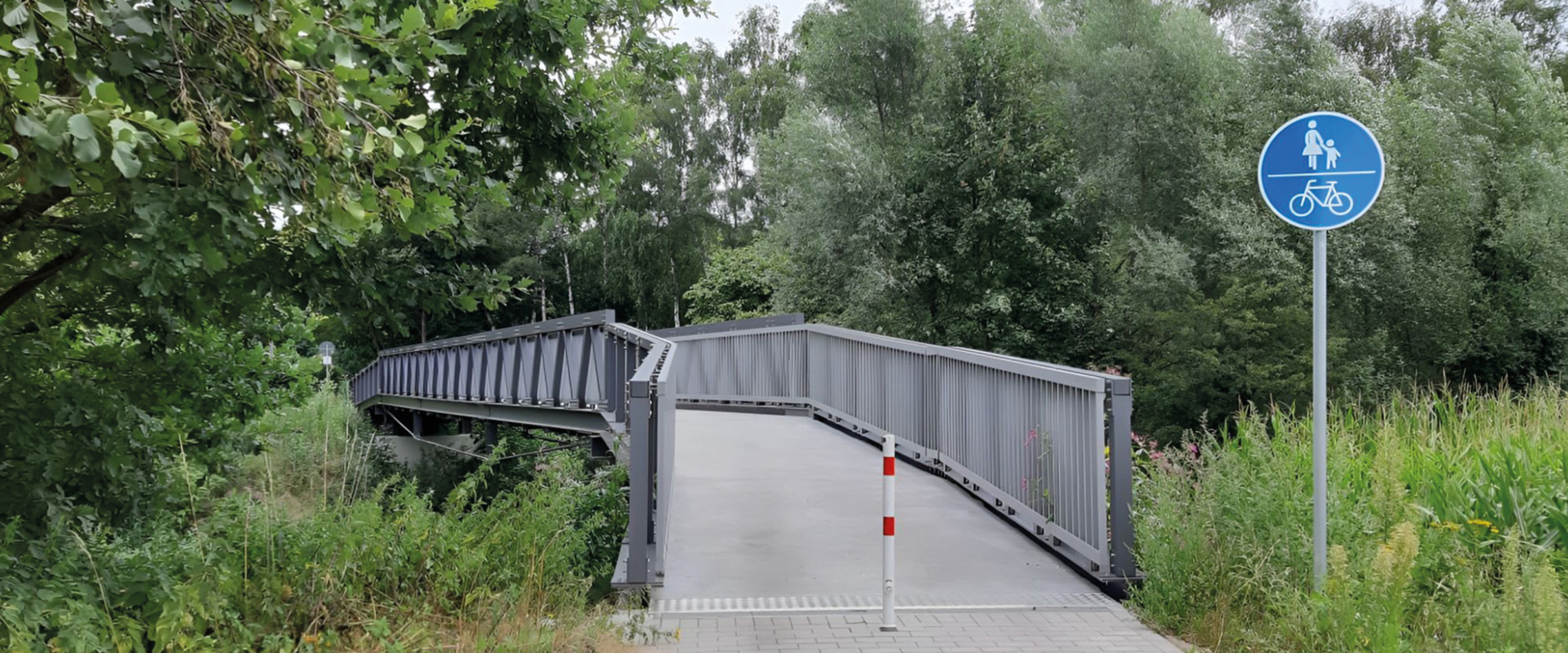Fuß- u. Radwegbrücke Herford bei SSM GmbH in Westoverledingen